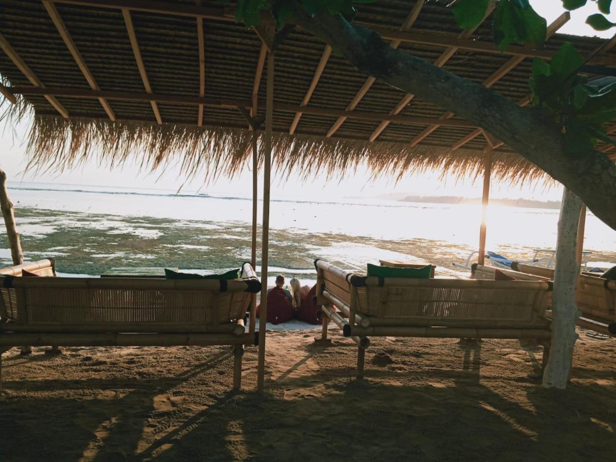 Why Not Bar And Bungalows #2 Pemenang Exteriér fotografie